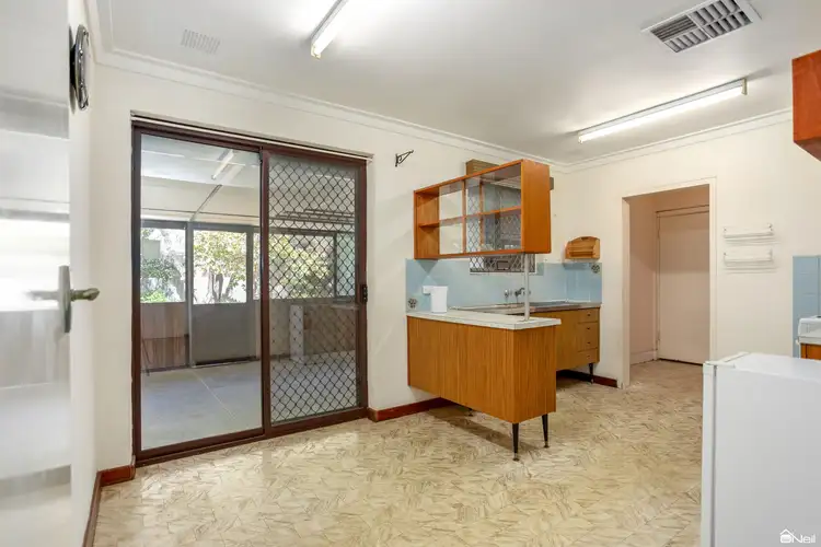 Fourth view of Homely house listing, 14 Lindy Way, Camillo WA 6111