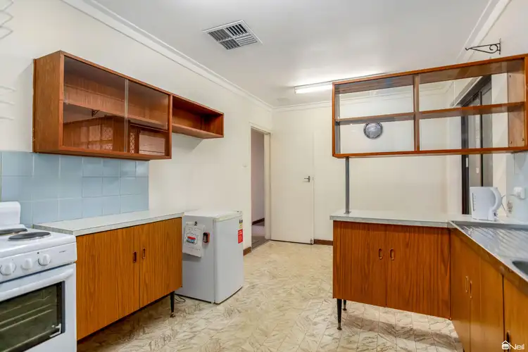 Seventh view of Homely house listing, 14 Lindy Way, Camillo WA 6111