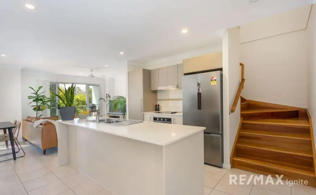 Main view of Homely townhouse listing, 3/2 Lakes Entrance Drive, Springfield Lakes QLD 4300