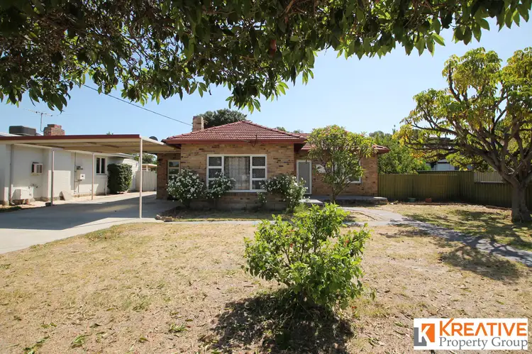35 Thornlie Avenue, Thornlie WA 6108