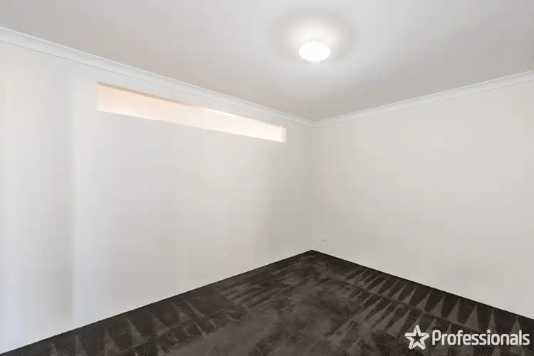 Fifth view of Homely house listing, 4 Admiral Link, Wandina WA 6530