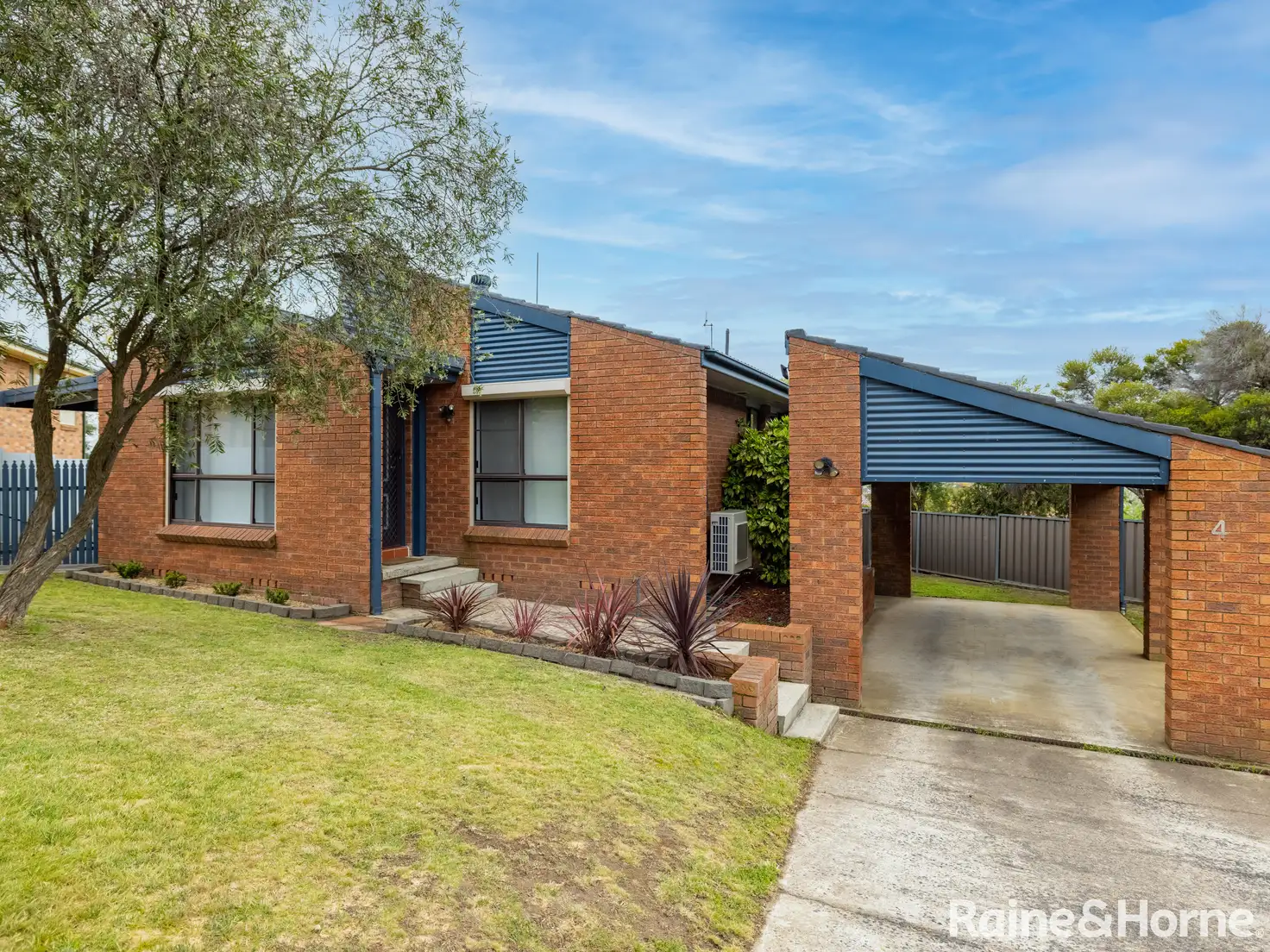 Main view of Homely house listing, 4 Parson Close, West Bathurst NSW 2795