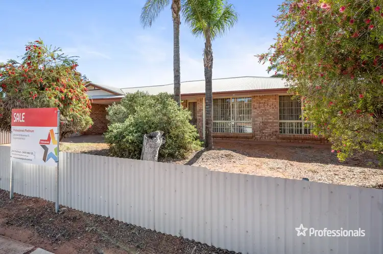 2/1 Goongarri Way, Hannans WA 6430