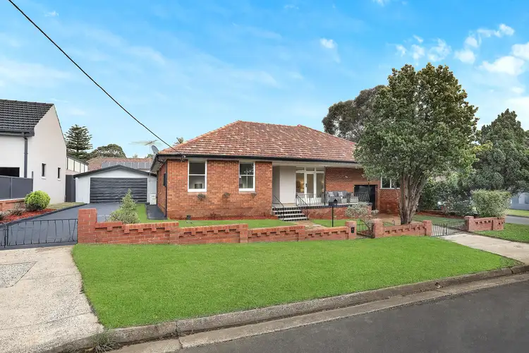 1 Berenice Street, Roselands NSW 2196