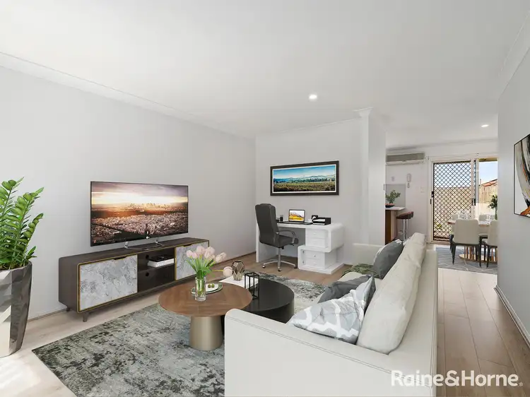 Main view of Homely townhouse listing, 2/10 Chapman Place, Oxley QLD 4075