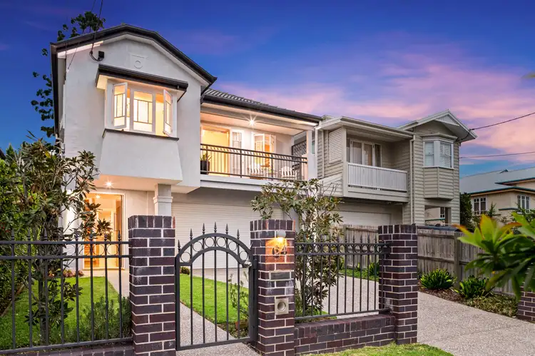 64 Leslie Street, Bardon QLD 4065