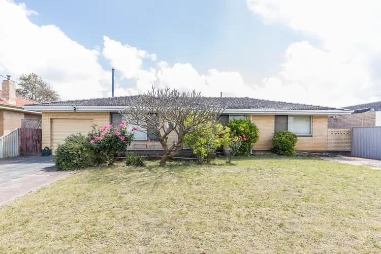 37 Hutt Road, Morley WA 6062