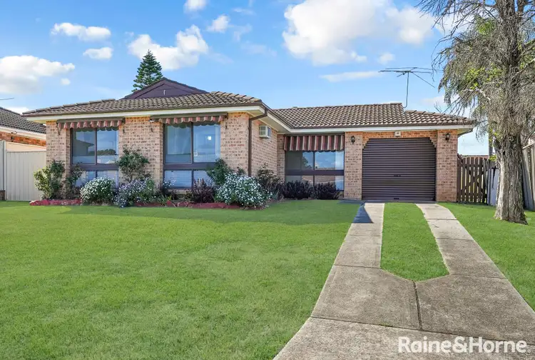 14 Erie Place, St Clair NSW 2759