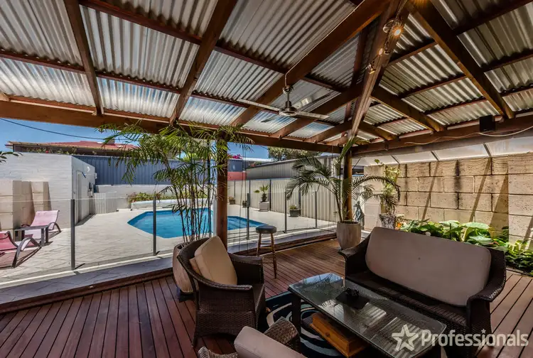 27 Bayview Street, Mount Tarcoola WA 6530