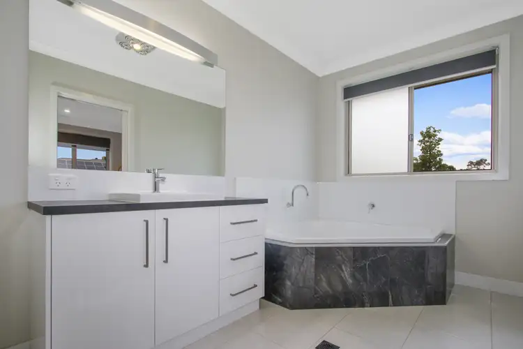 Seventh view of Homely house listing, 127 Cambridge Drive, Thurgoona NSW 2640