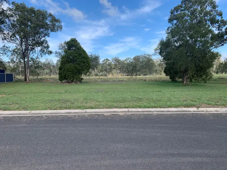 10 Millis Way, Nanango QLD 4615