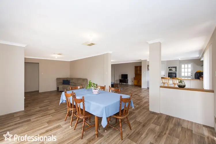 4 Vanilla Bend, Byford WA 6122