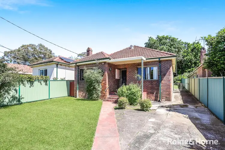 5 Bundara Street, Beverly Hills NSW 2209