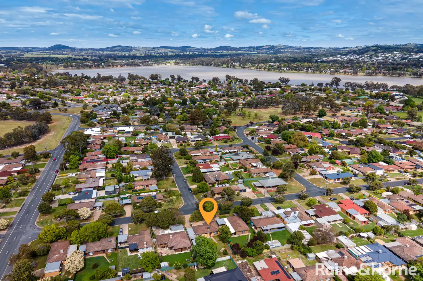 Main view of Homely house listing, 9 Gardenia Avenue, Lake Albert NSW 2650