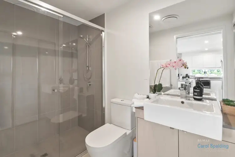 Sixth view of Homely apartment listing, 8/1049 Wynnum Road, Cannon Hill QLD 4170