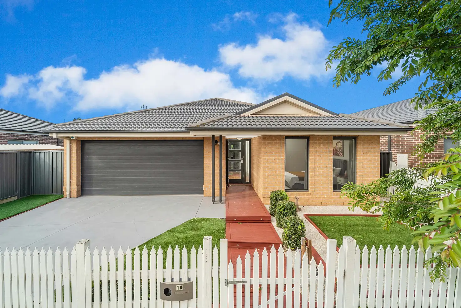 Main view of Homely house listing, 18 Landmark Crescent, Manor Lakes VIC 3024