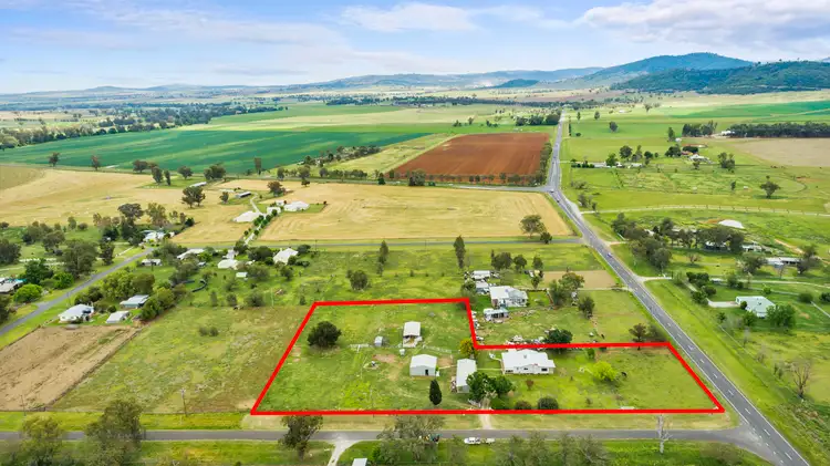 Fifth view of Homely rural property listing, 8 Eager Street, Tamworth NSW 2340