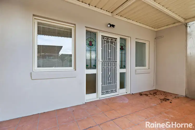 1/14-16 John St, St Albans VIC 3021