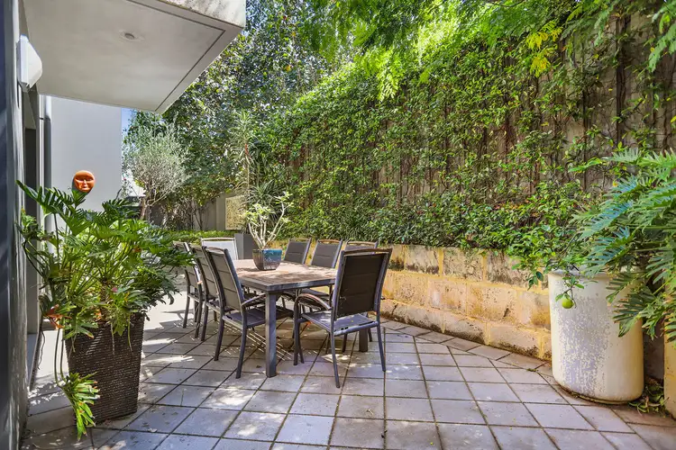 2A Keightley Road East, Shenton Park WA 6008