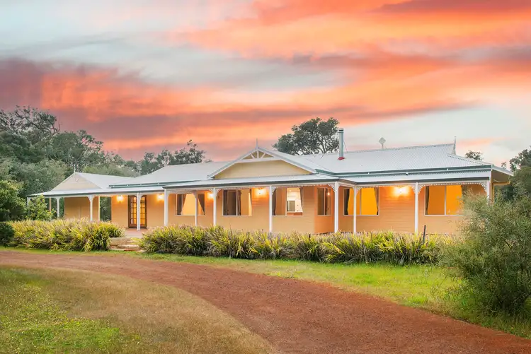 8 Old Mill Grove, Quindalup WA 6281