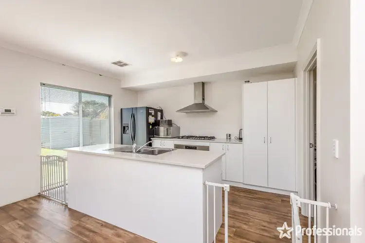 Second view of Homely house listing, 7 Viewpoint Mews, Drummond Cove WA 6532
