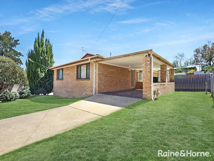 14 Mooney Valley Place, West Bathurst NSW 2795