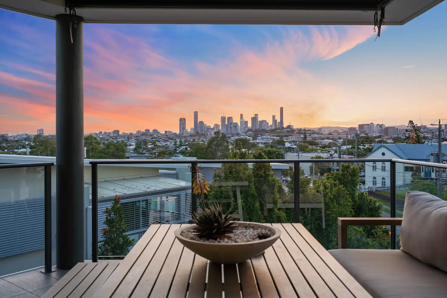 Main view of Homely unit listing, 5/15 Lytton Road, Bulimba QLD 4171