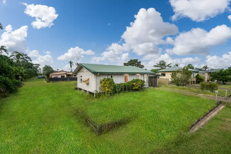 8 Bradford Street, South Innisfail QLD 4860