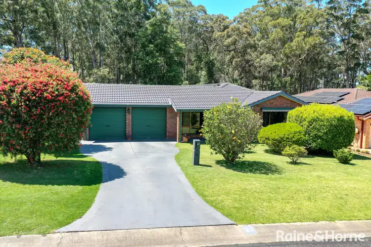 37 Oxley Crescent, Mollymook Beach NSW 2539