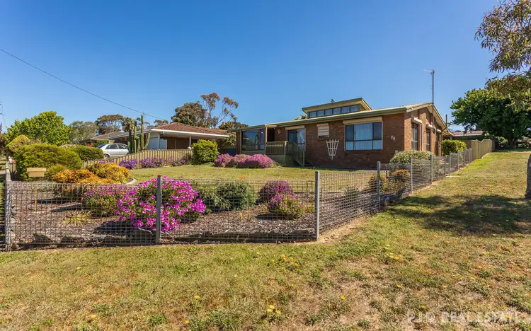 28 Marlborough Avenue, Victor Harbor SA 5211