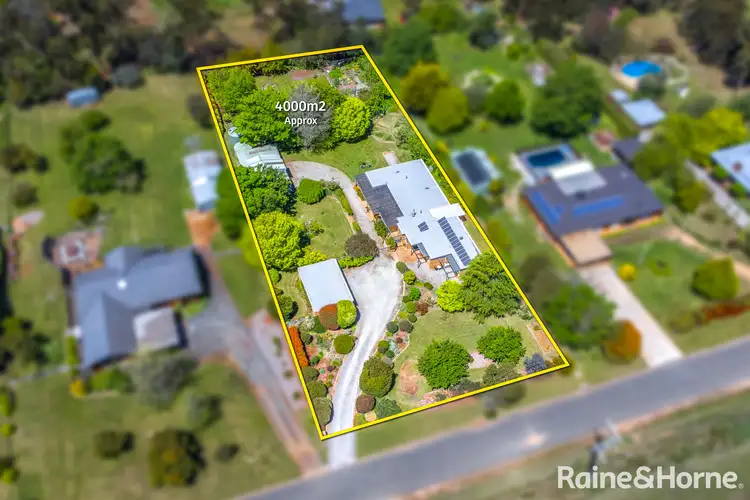 39 Swinburne Avenue, Gisborne VIC 3437