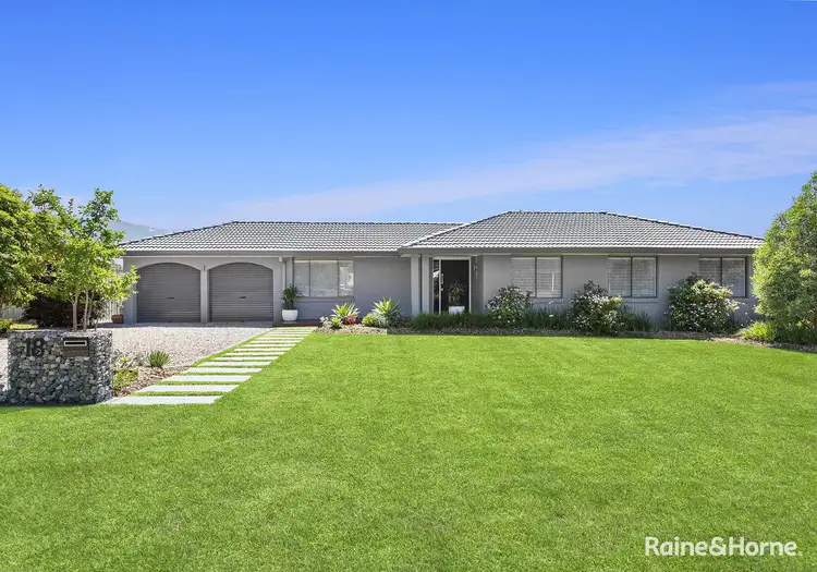 18 Woorin Close, Bomaderry NSW 2541