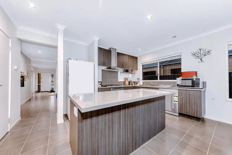 Sixth view of Homely house listing, 10 Sagan Drive, Cranbourne North VIC 3977