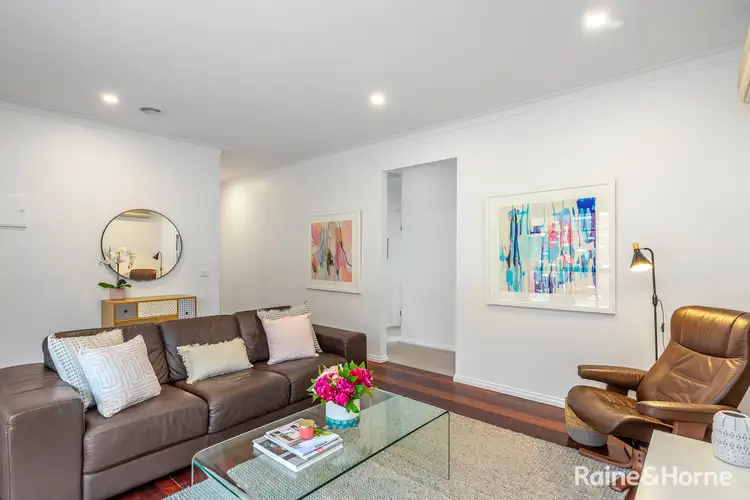 Second view of Homely villa listing, 2/3 Park Crescent, Williamstown VIC 3016