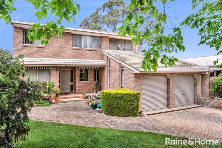 33 Lister Crescent, Sunbury VIC 3429
