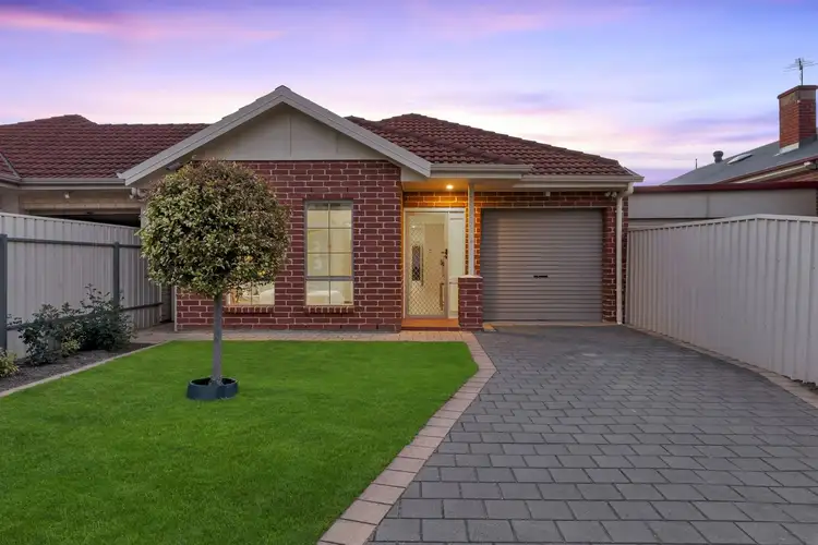 8 Owen Street, Seaton SA 5023