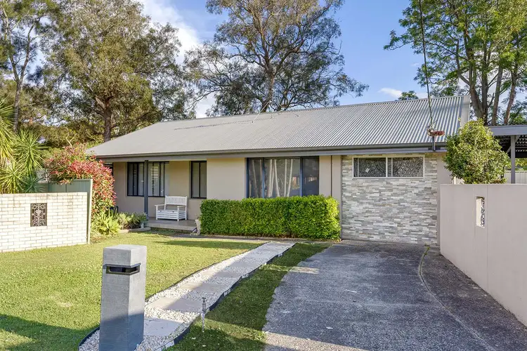5 Loxley Close, Berkeley Vale NSW 2261