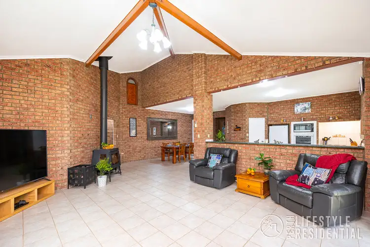 Fourth view of Homely house listing, 25 Bushland Close, Woodridge WA 6041