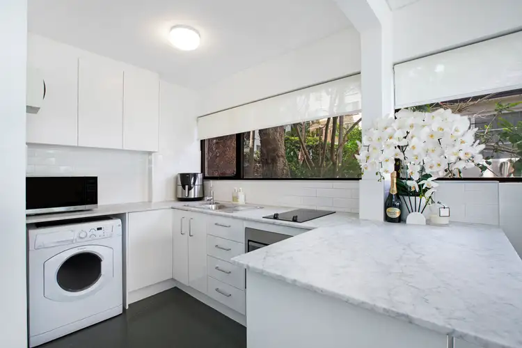 Third view of Homely studio listing, B21/100 Elizabeth Bay Road, Elizabeth Bay NSW 2011