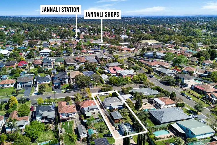 Sixth view of Homely house listing, 2 Rossford Avenue, Jannali NSW 2226