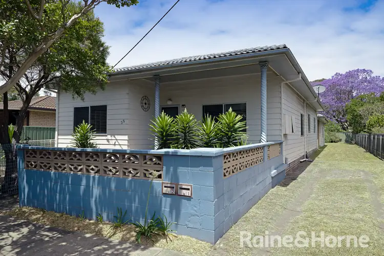 35 Mounter Street, Mayfield East NSW 2304