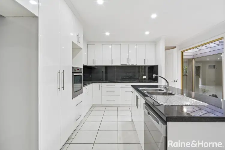 119 Ridley Road