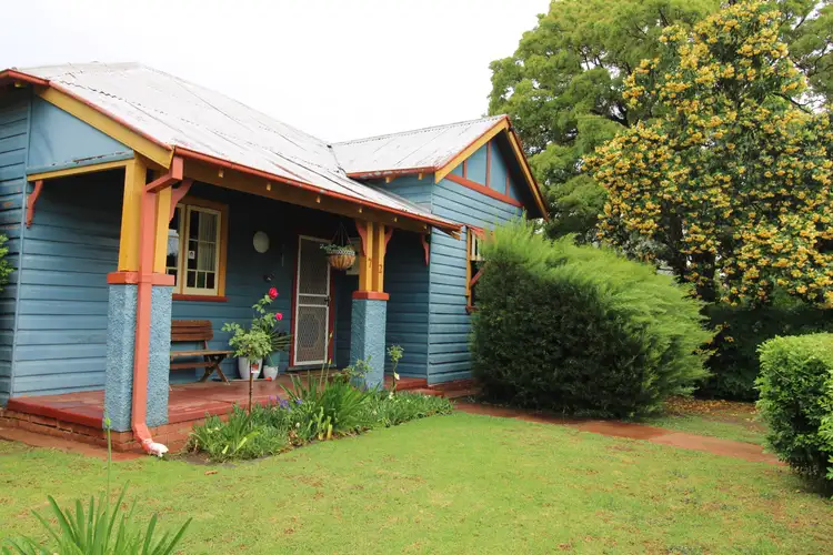 72 Gipps Street, Dubbo NSW 2830