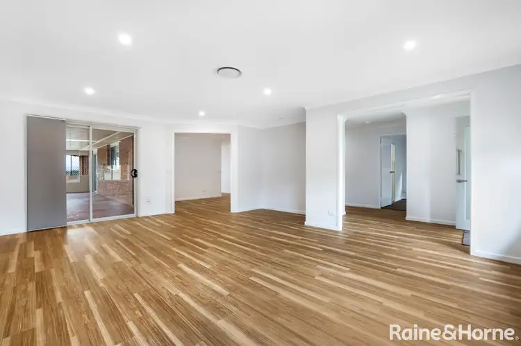 Fifth view of Homely house listing, 13 Baringa Place, Tamworth NSW 2340