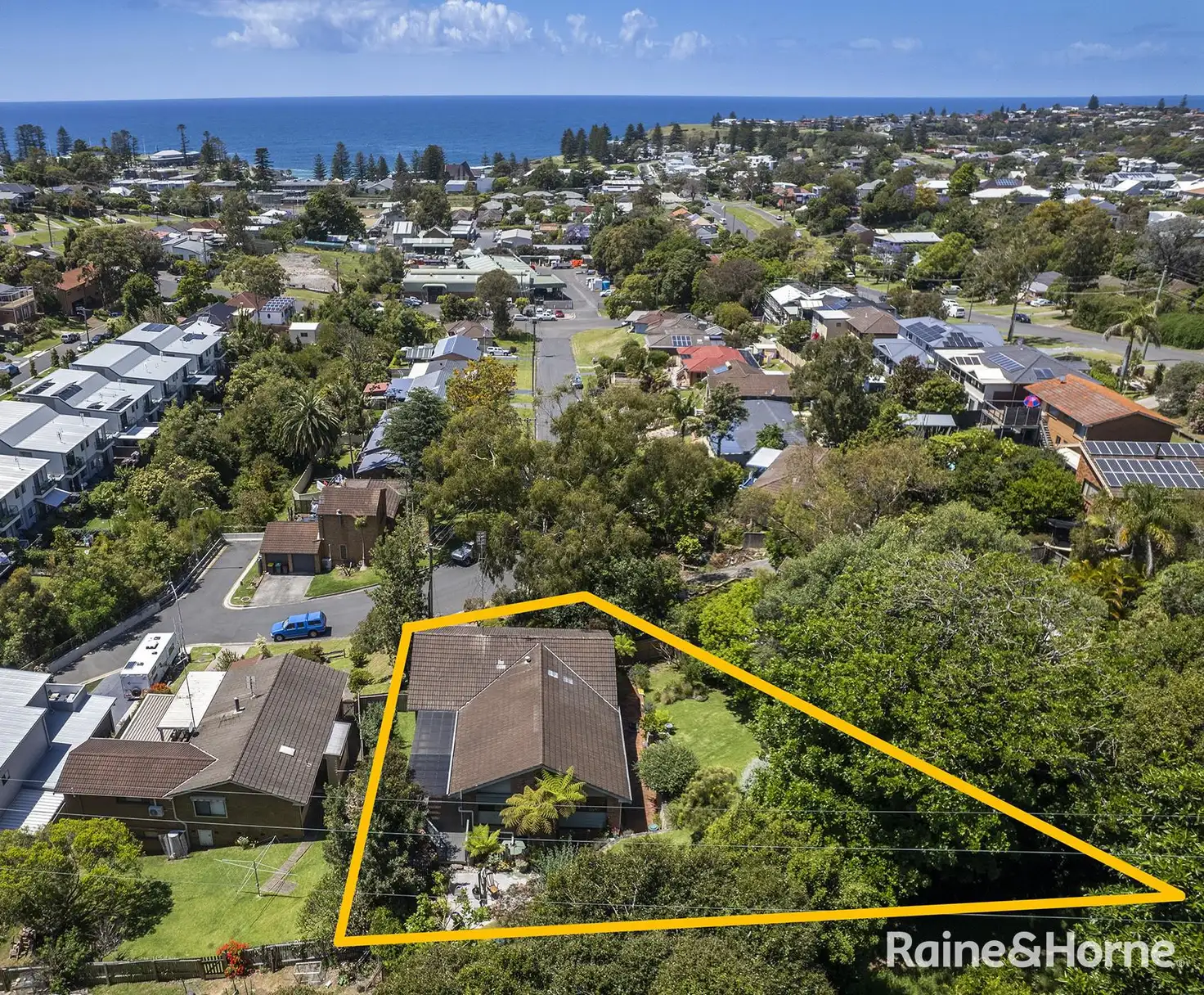 Main view of Homely house listing, 18 Garden Avenue, Kiama NSW 2533