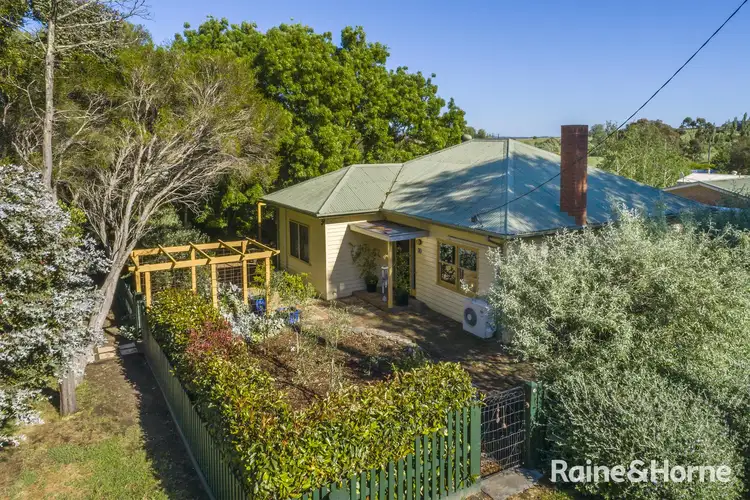 17 Barker Street, Malmsbury VIC 3446