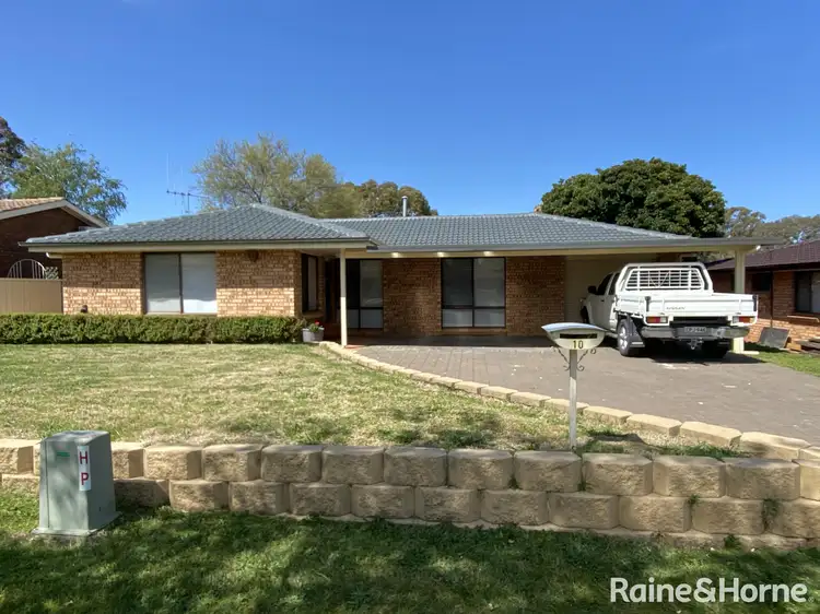 10 Matthews Avenue, Orange NSW 2800