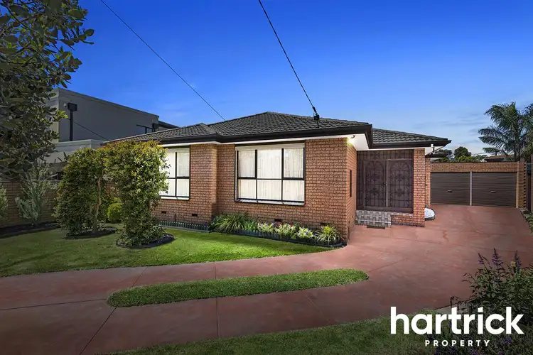 8 Lauriston Court, Cheltenham VIC 3192