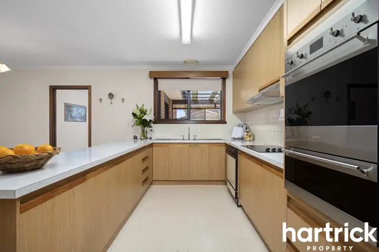 Fifth view of Homely house listing, 8 Lauriston Court, Cheltenham VIC 3192