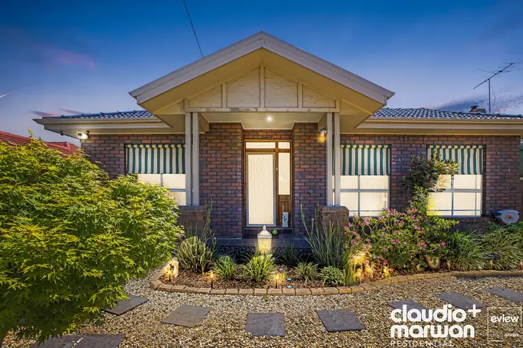 19 Cosmos Street, Glenroy VIC 3046
